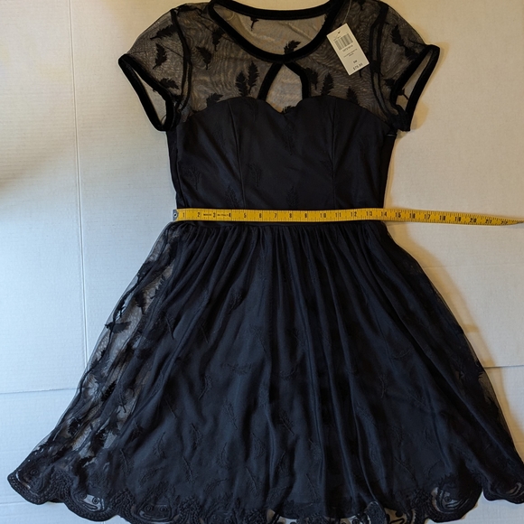 Her Universe Studio Ghibli Howl's Moving Castle Calcifer Vignette Black Dress - Picture 5 of 9